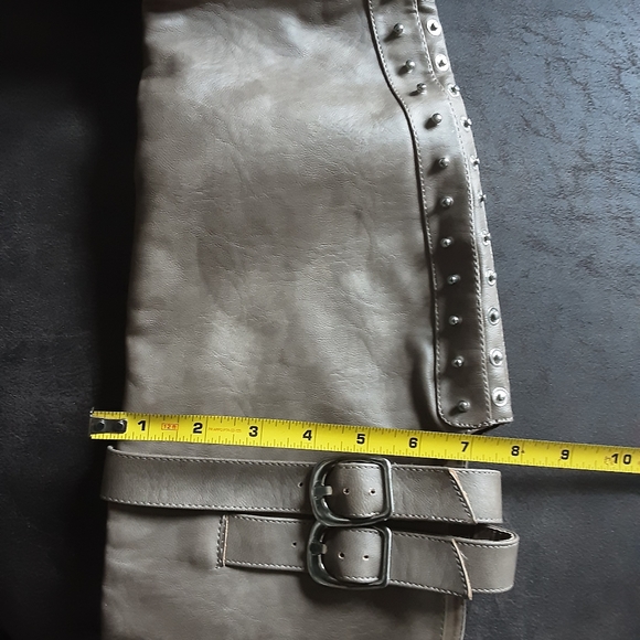 NWOB GRAY/TAUPE TALL RIDING BOOT 8 - Picture 6 of 10